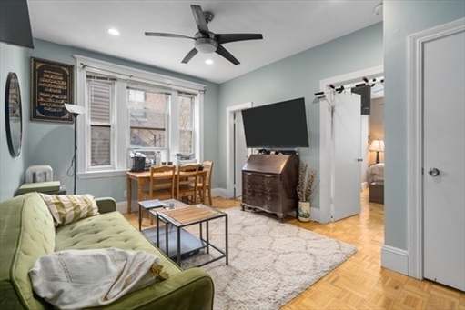 56 Park Vale Ave, Apt 12
