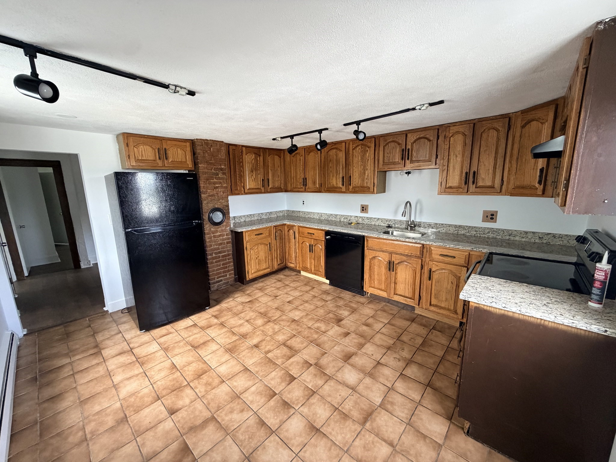 55 Rice St, Marlborough, MA 01752 - Image 11