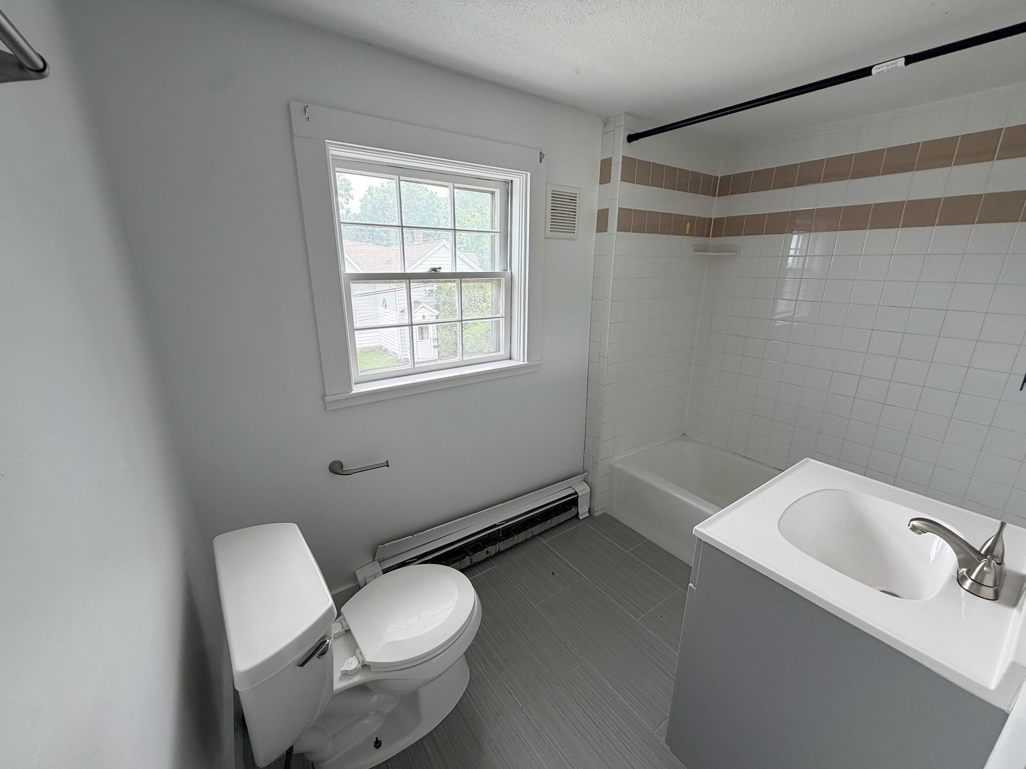 55 Rice St, Marlborough, MA 01752 - Image 13