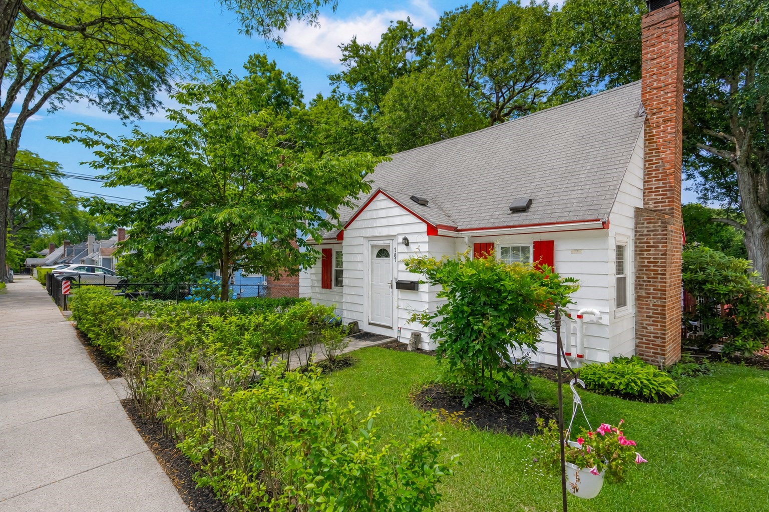 567 Poplar Street, Boston - Hyde Park, MA 02131