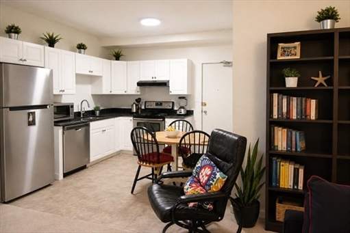 24 Highland, Apt 22