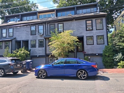 45D Museum St, Apt D