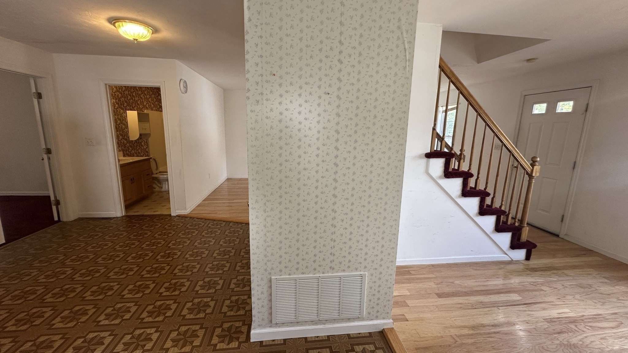 7 Tanners Path, Marlborough, MA 01752 - Image 9