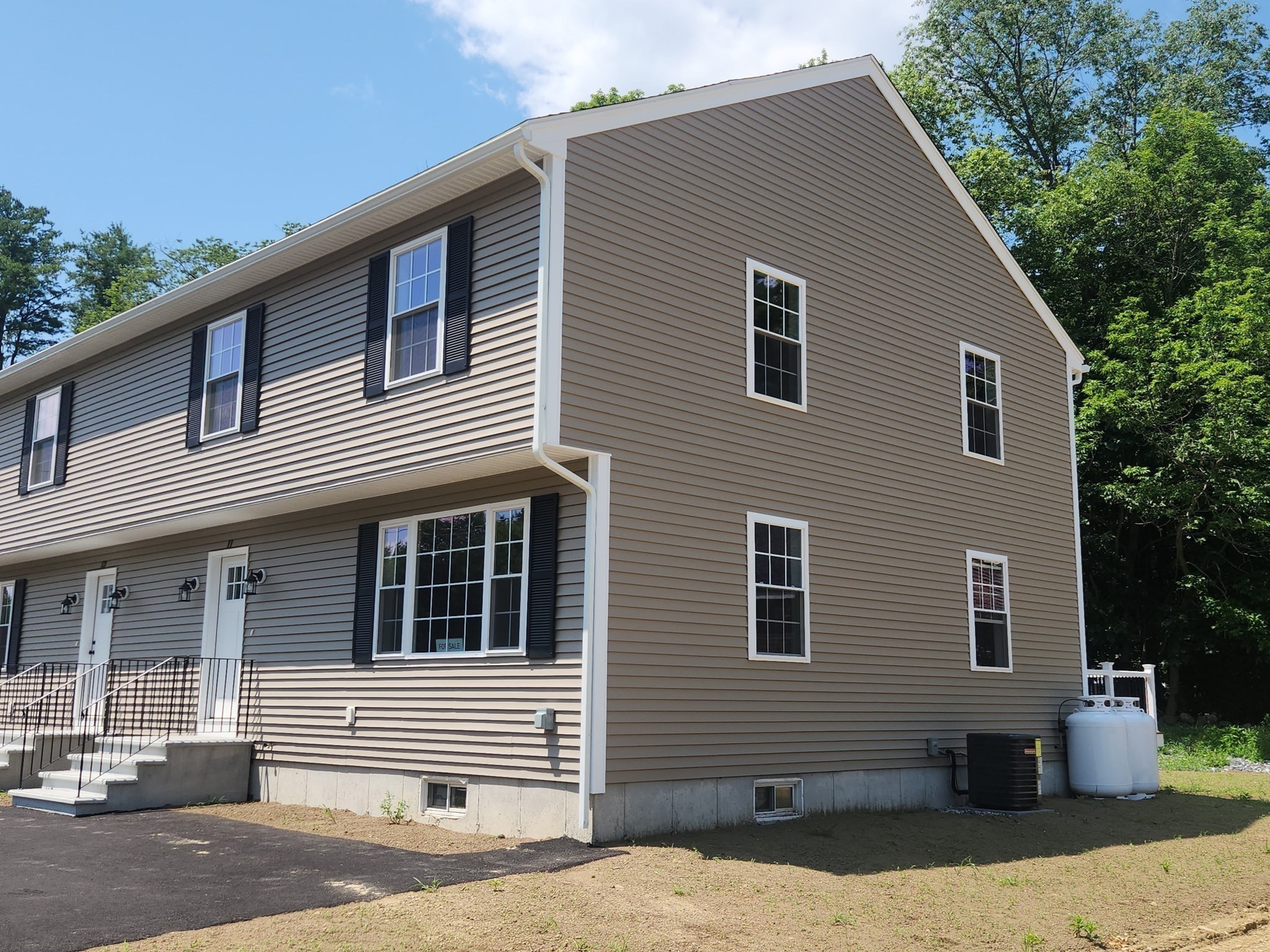 9 Stephanie Dr, Gardner, MA 01440 - Image 1