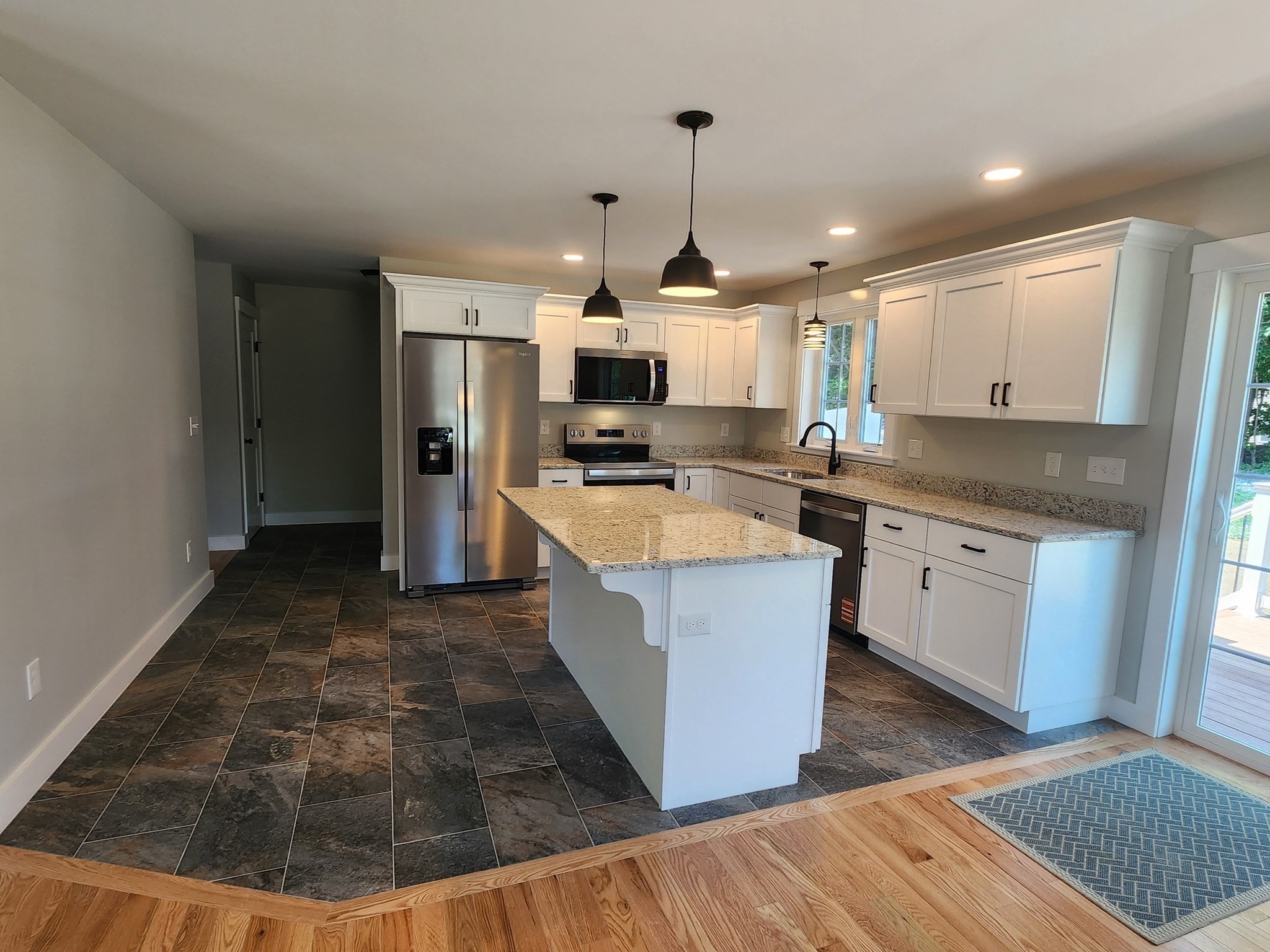 9 Stephanie Dr, Gardner, MA 01440 - Image 4