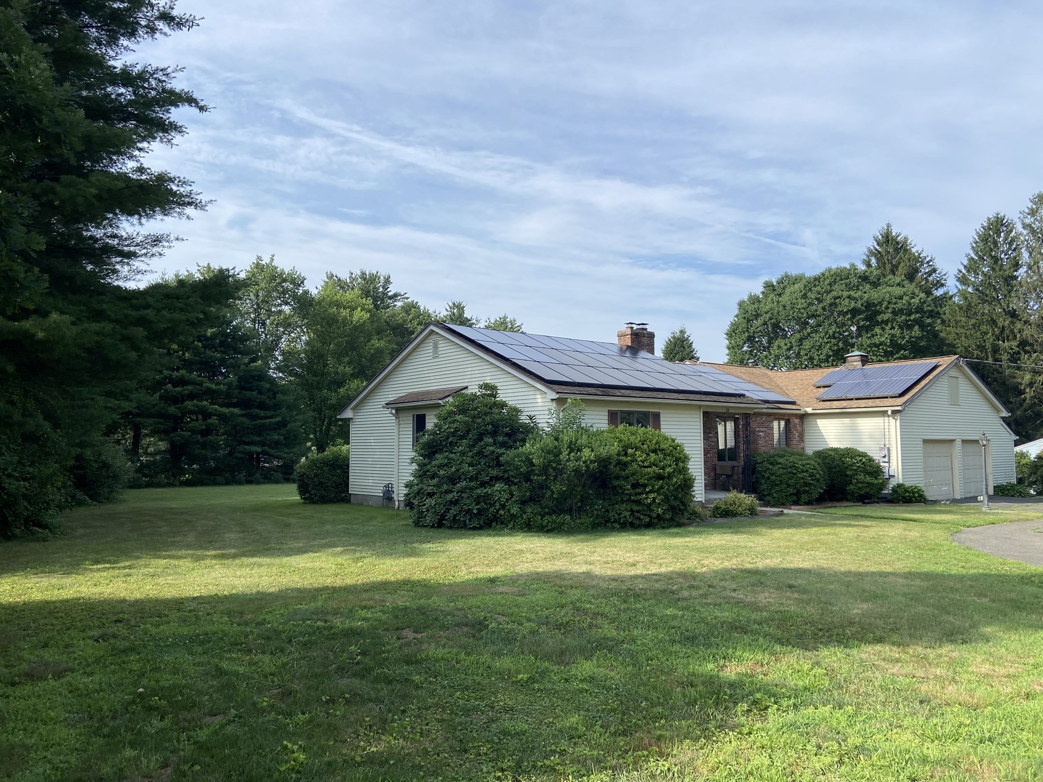 53 Hampden Road, East Longmeadow, MA 01028