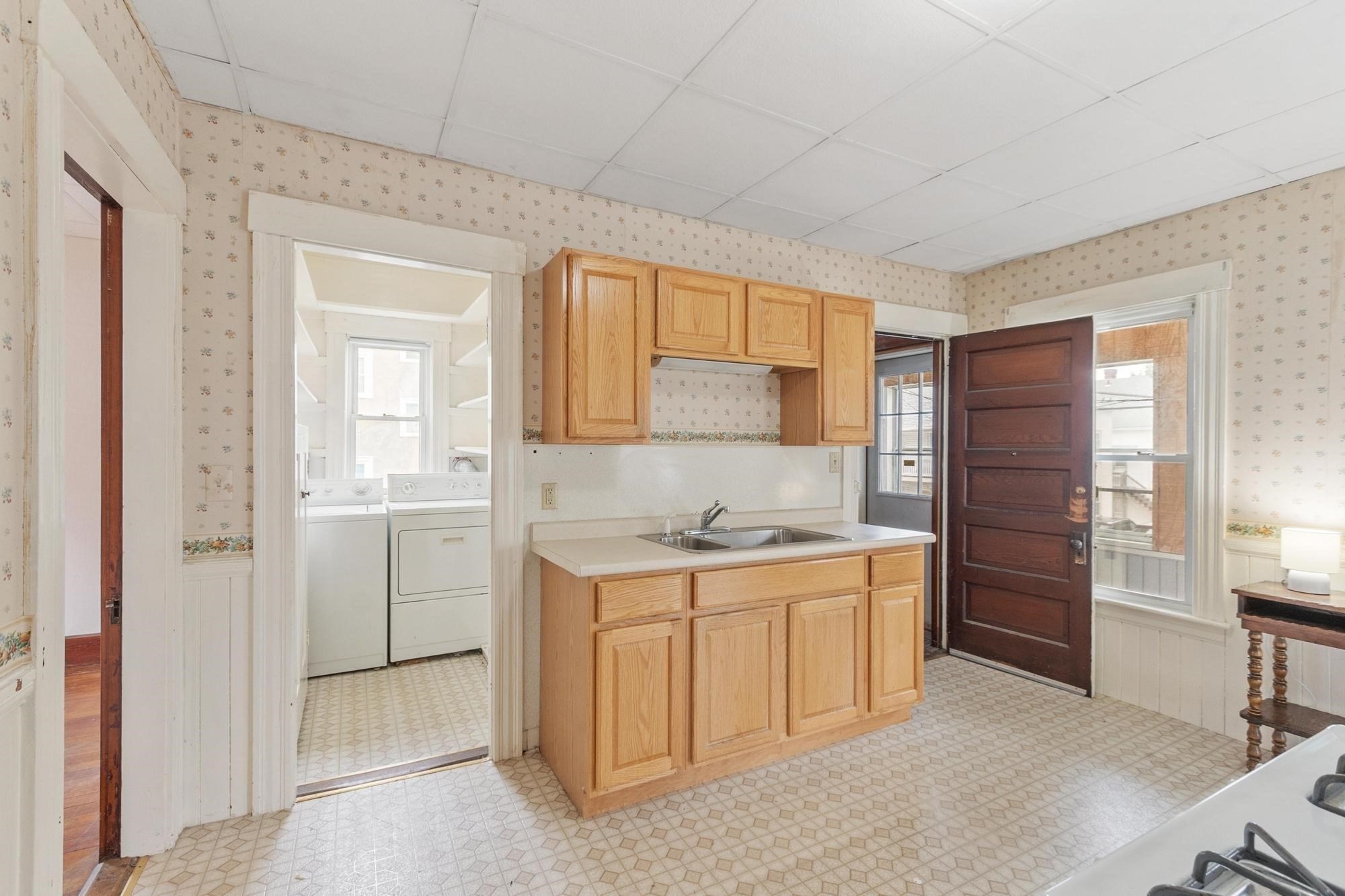 3 Marion St, Fitchburg, MA 01420 - Image 16