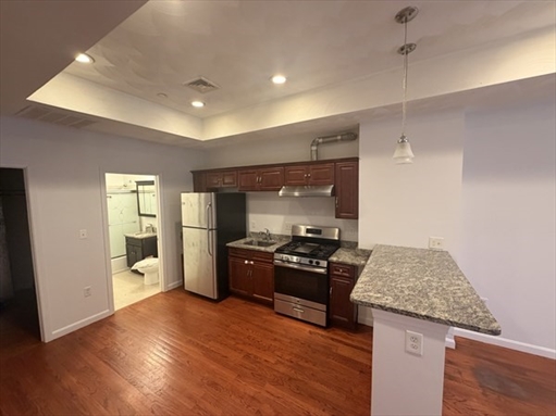 35 Cherry Street, Apt 1
