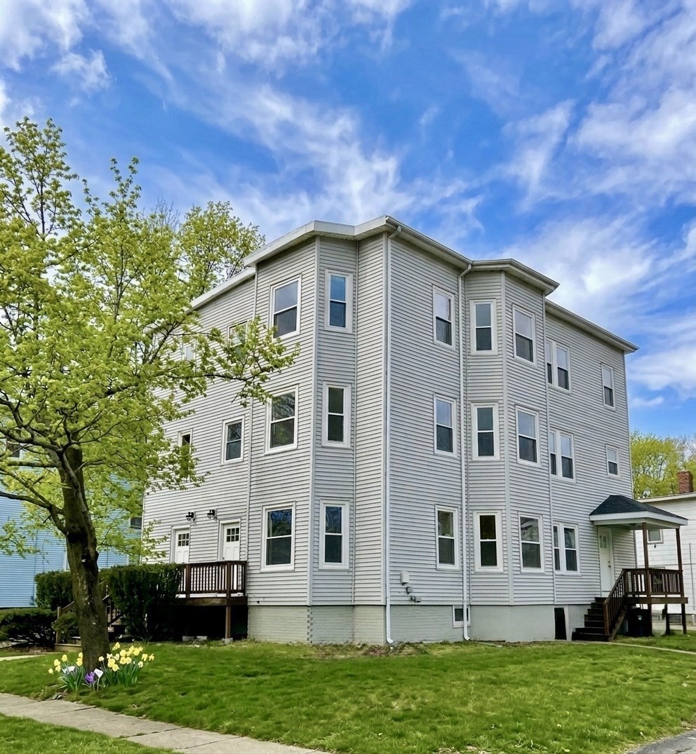 218 Whitman Ave, Whitman, MA 02351