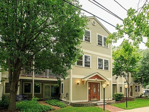 30 Cameron Unit 7, Brookline, MA 02445