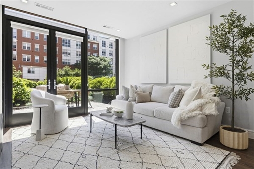 99 Sumner St, Apt 101