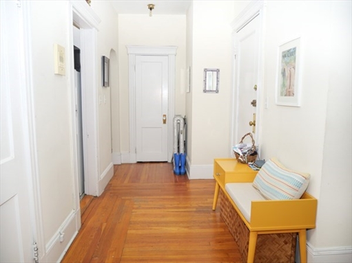 26 Browne, Apt 1