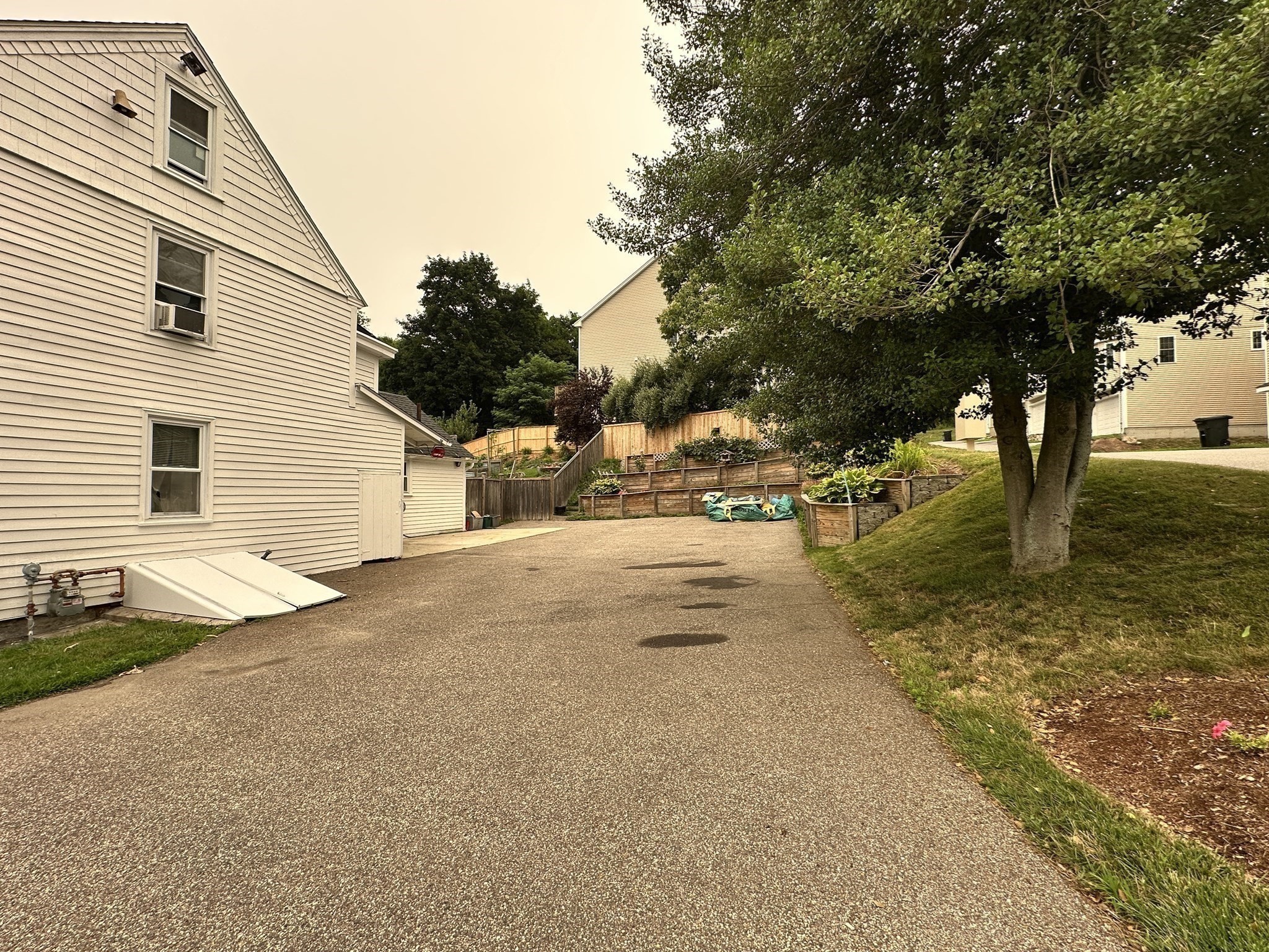 78 Upland St, Worcester, MA 01604 - Image 24