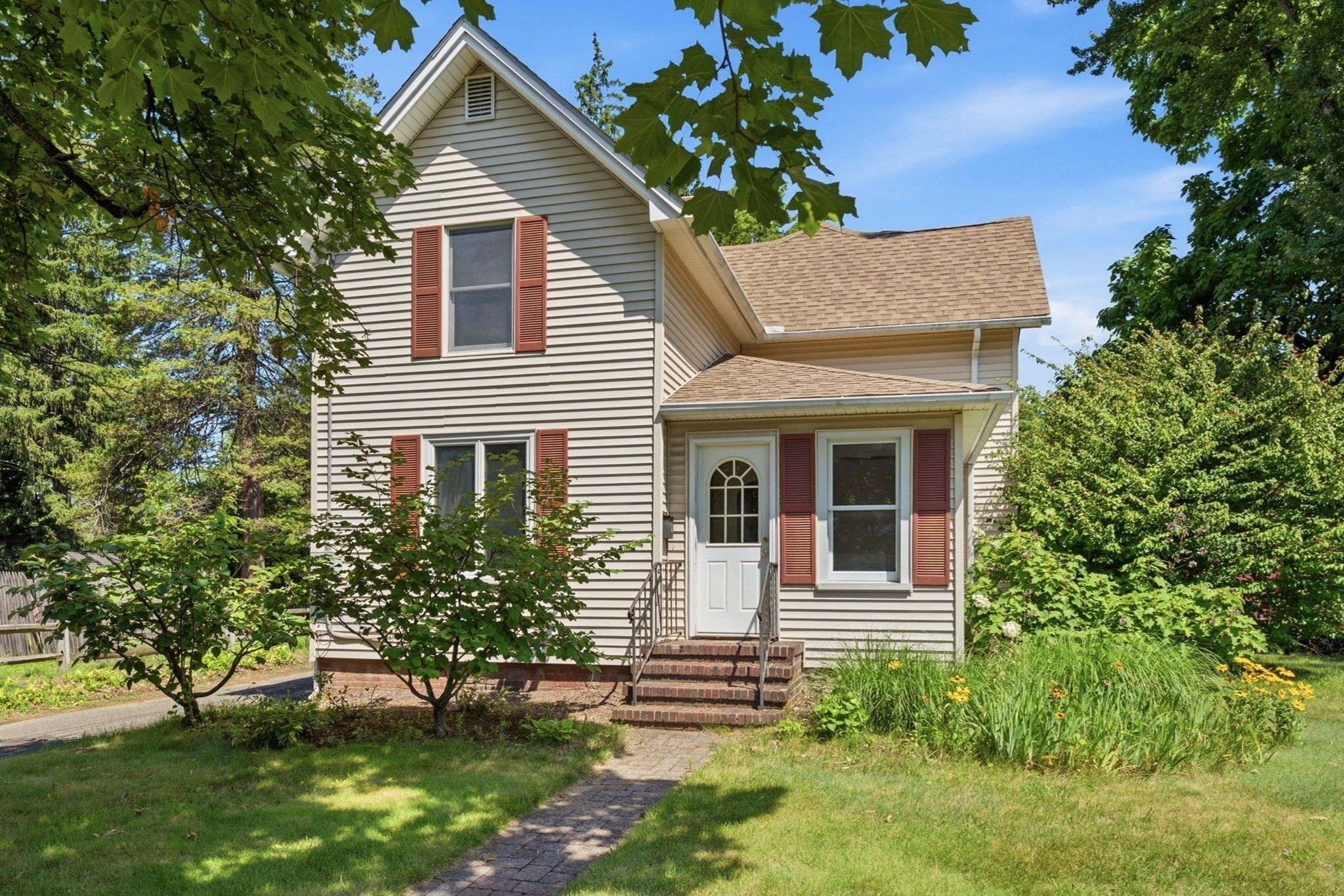 175 Granby Road, South Hadley, MA 01075