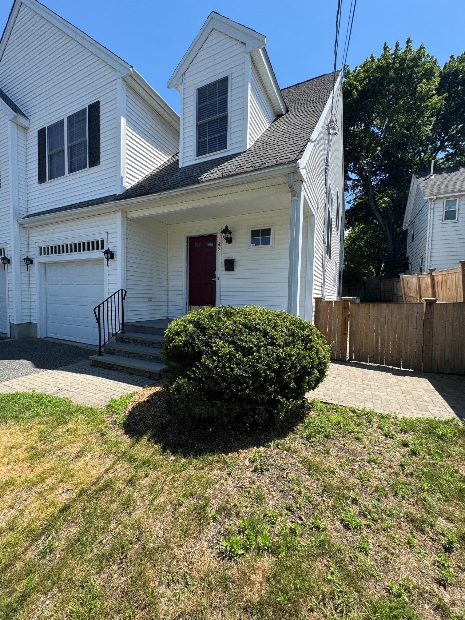 45 Crescent Rd Unit 45, Needham, MA 02494