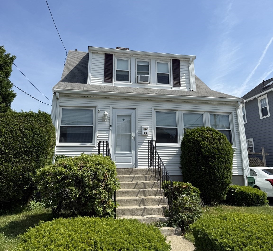 27 Stearns Ave, Medford, MA 02155