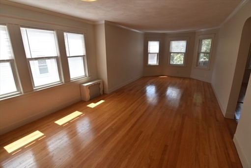 79 Euston, Apt 3