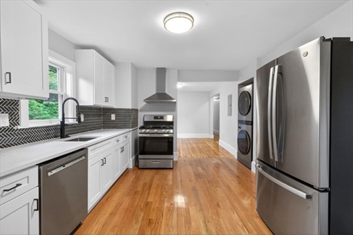 112 Woodstock, Apt 2
