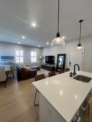 37 Horace, Apt 102