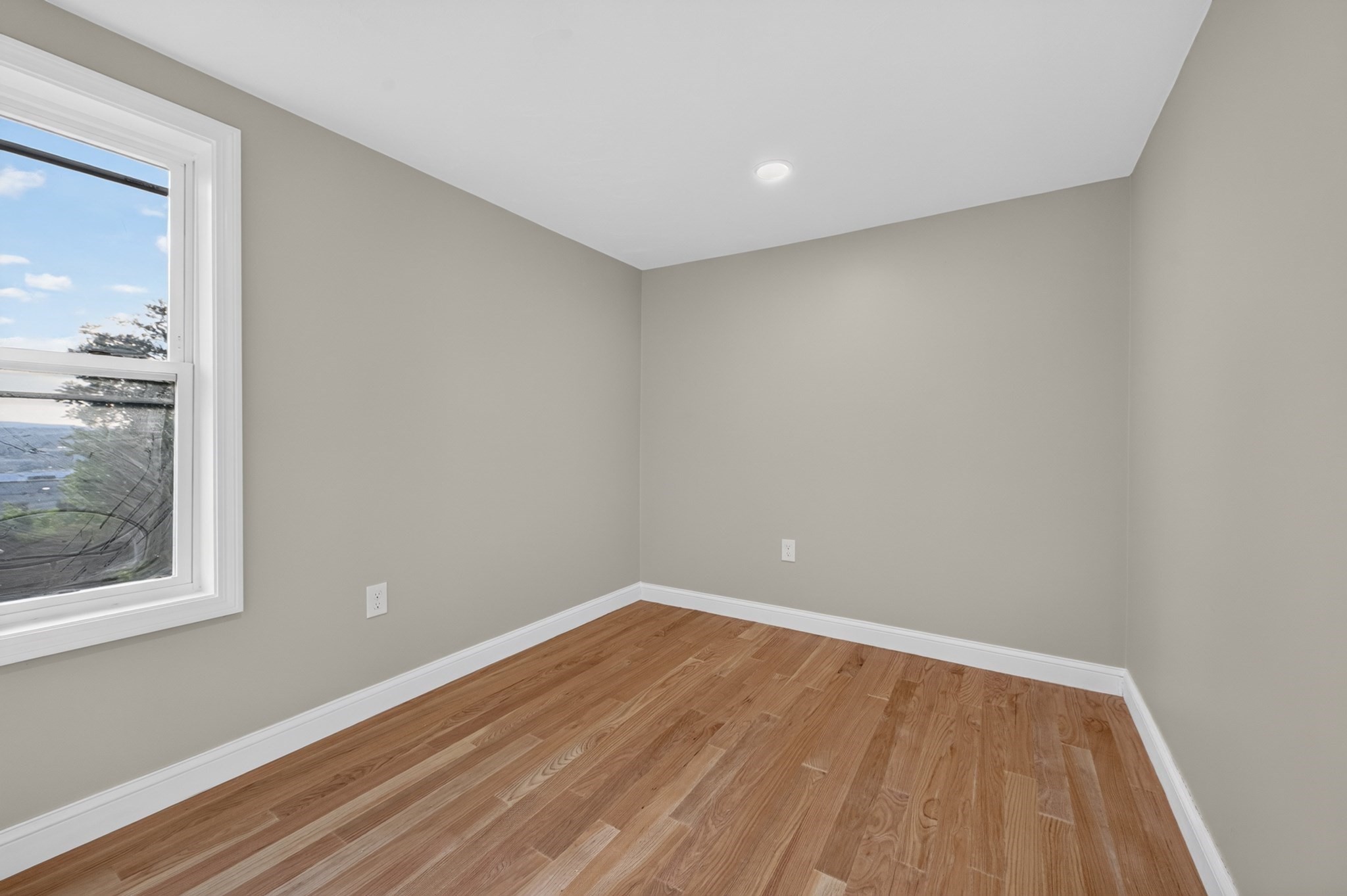 69 Orient St, Worcester, MA 01604 - Image 18