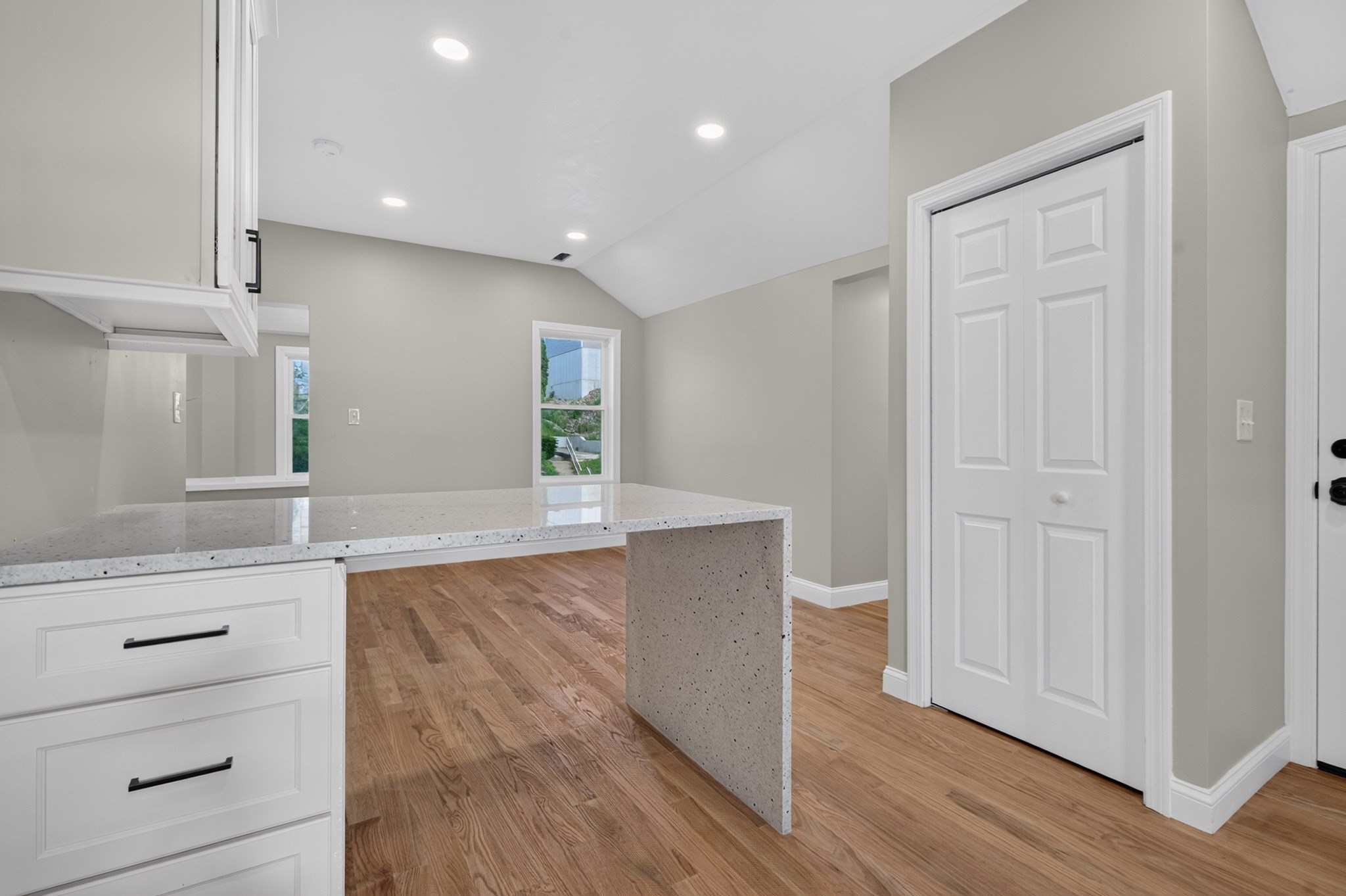 69 Orient St, Worcester, MA 01604 - Image 19