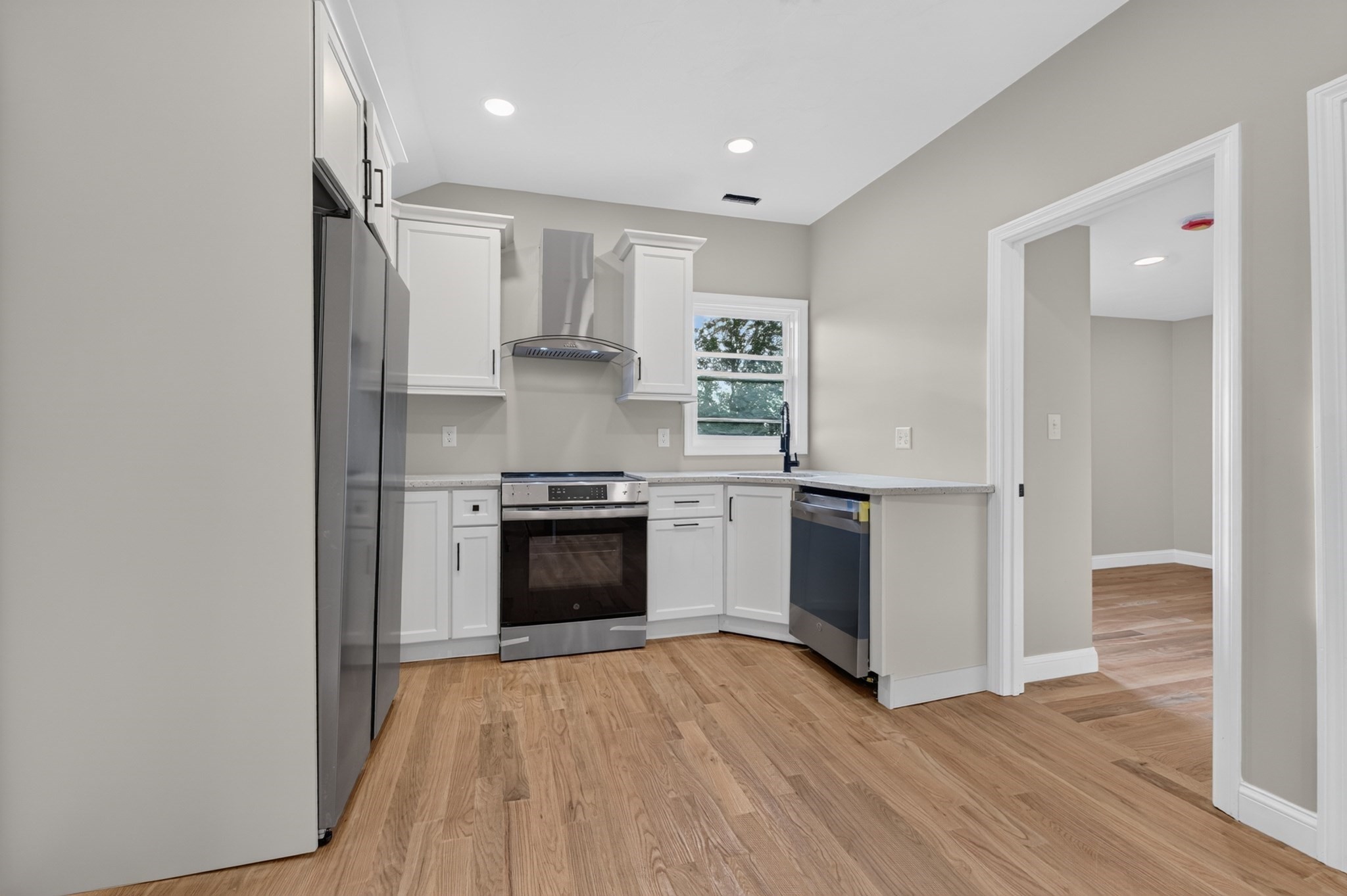 69 Orient St, Worcester, MA 01604 - Image 22