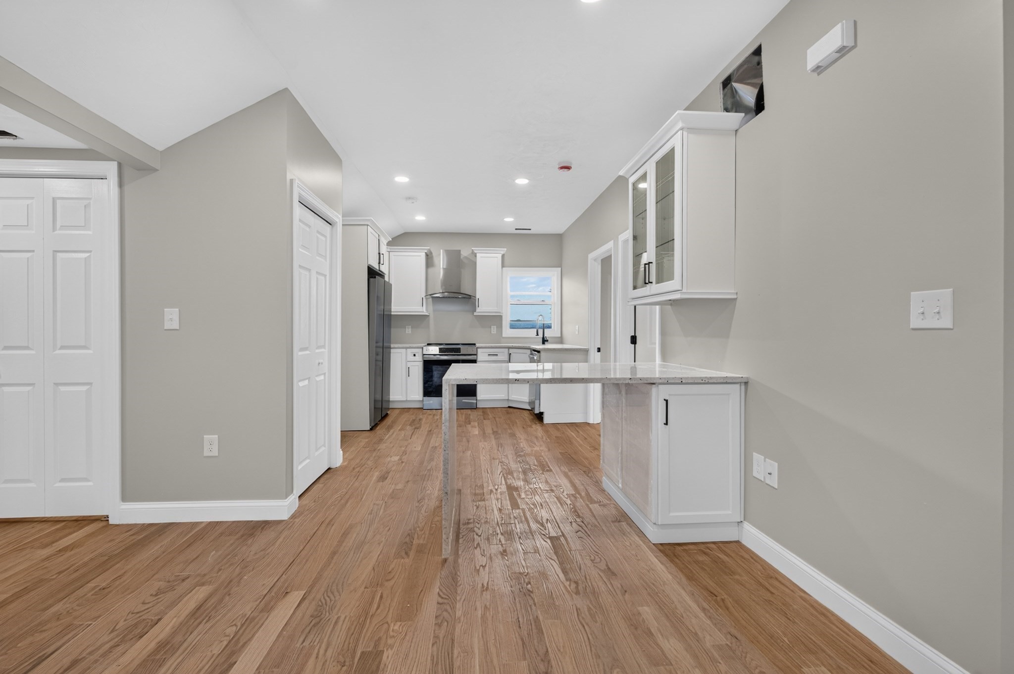 69 Orient St, Worcester, MA 01604 - Image 23
