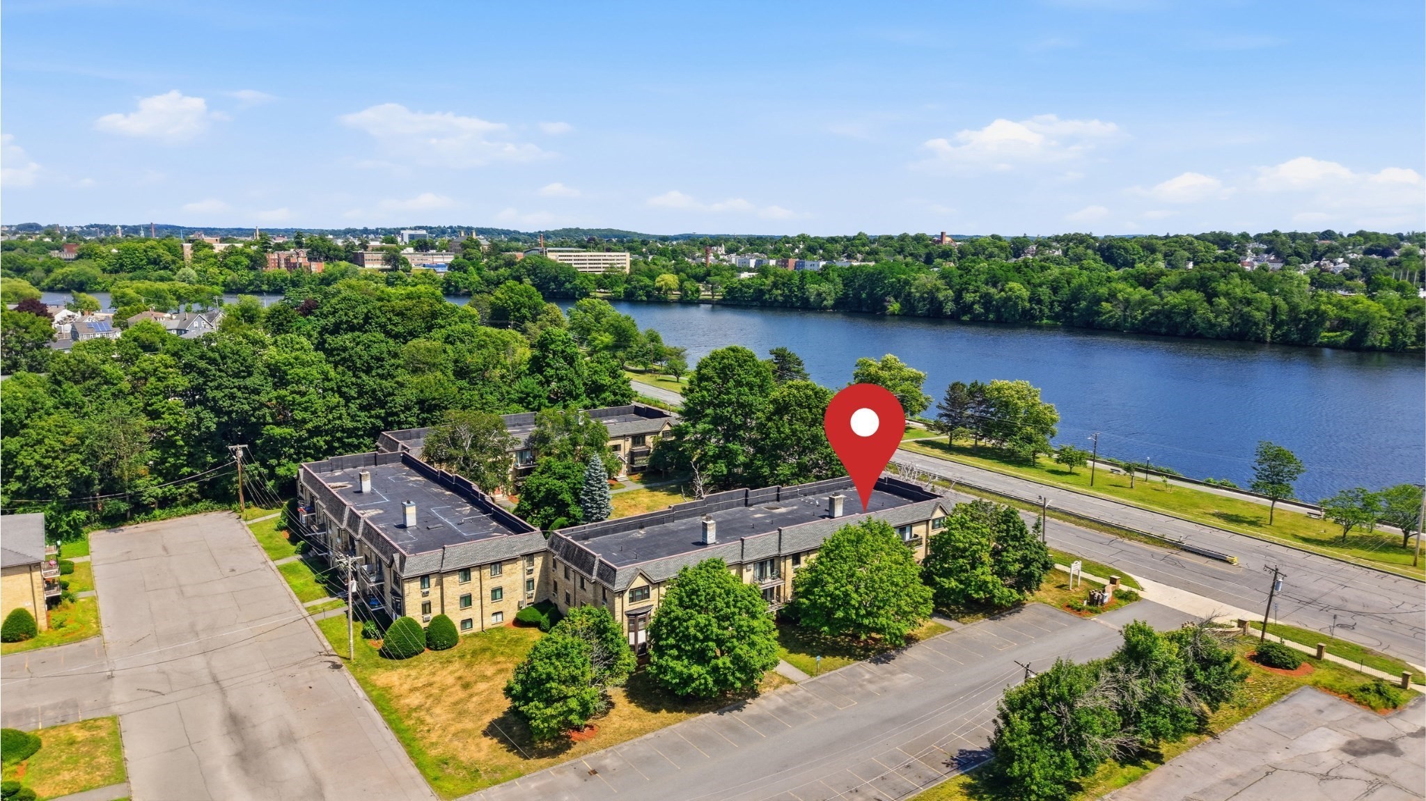 303 Pawtucket Blvd Unit 14, Lowell, MA 01854