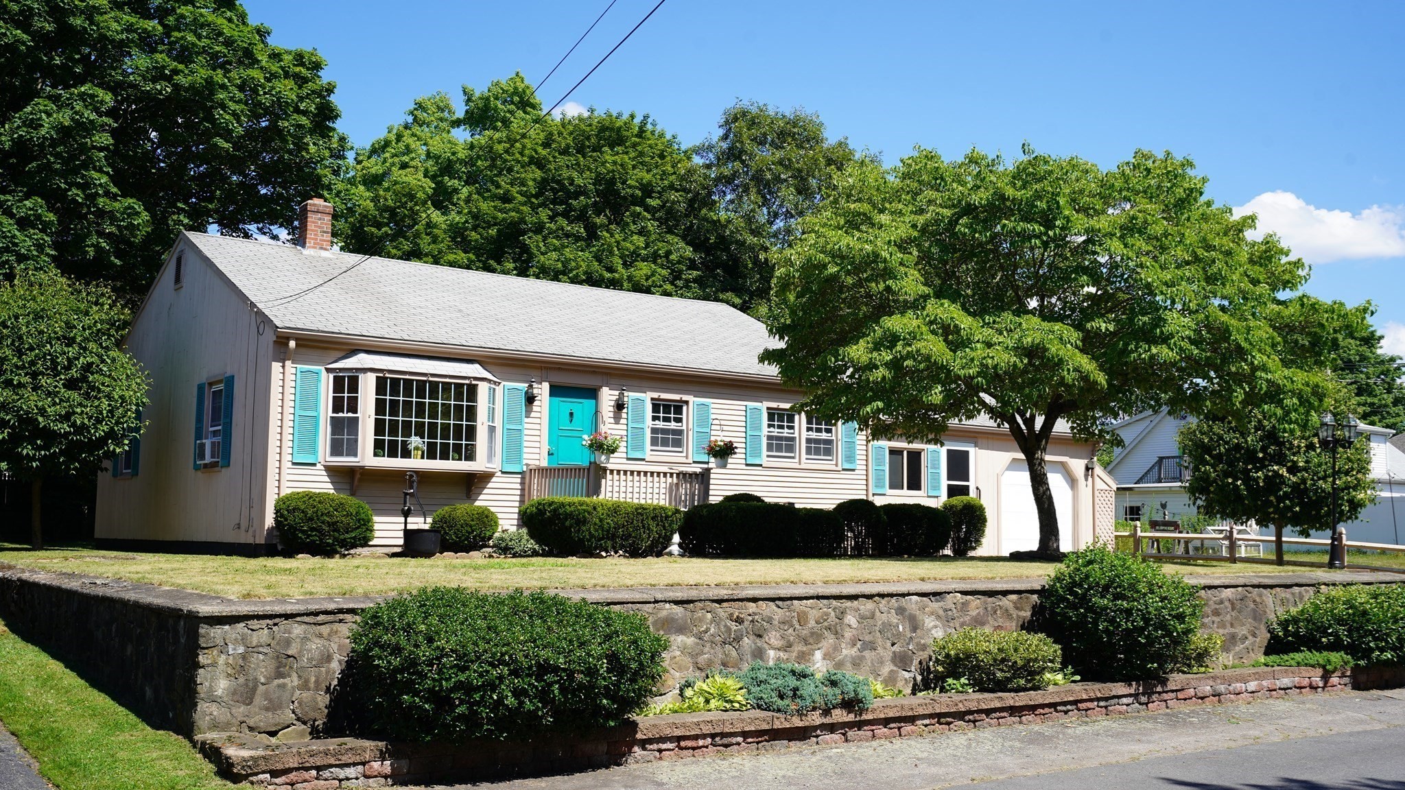 15 Phillips Street, North Attleboro, MA 02760