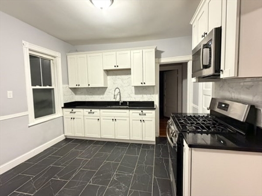 36 Mount Ida Rd, Apt 3