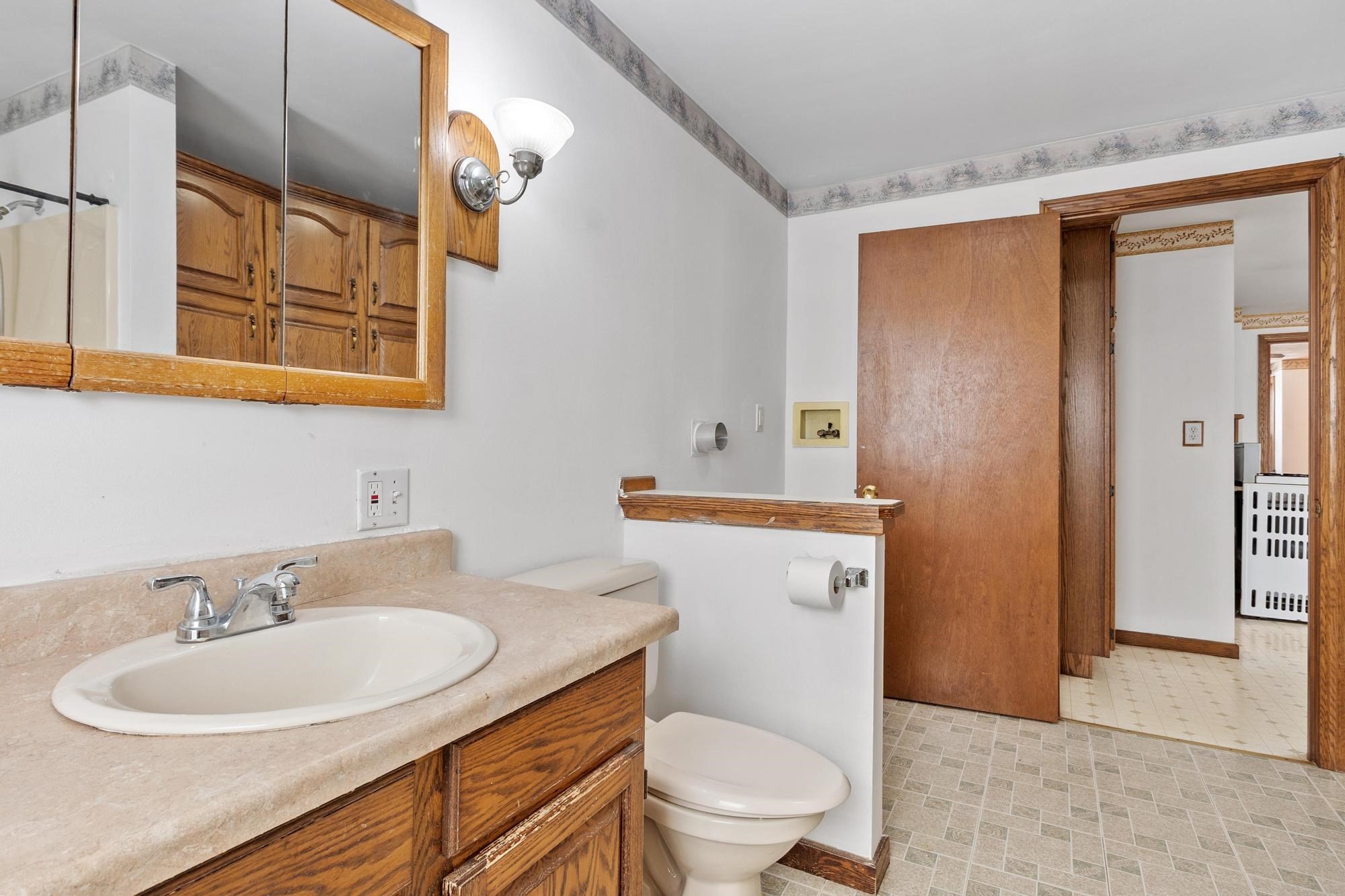 205 Pine St, Gardner, MA 01440 - Image 17
