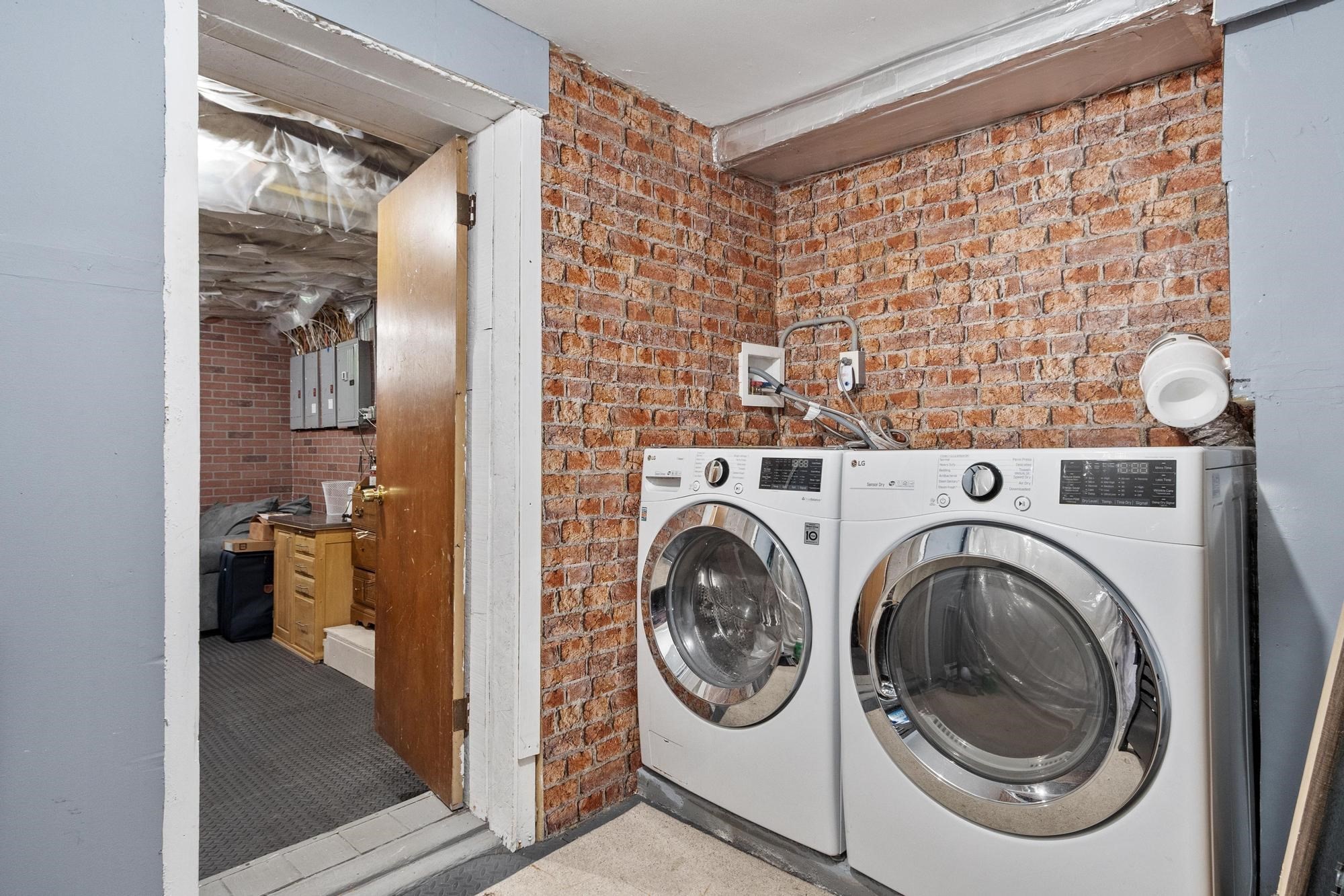 205 Pine St, Gardner, MA 01440 - Image 40