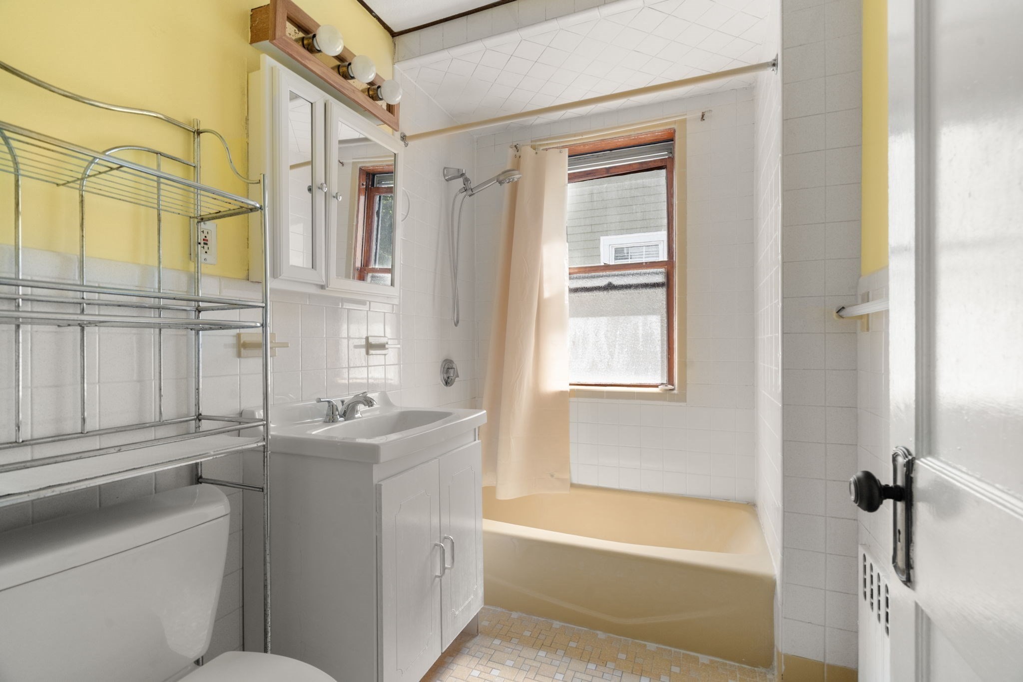 28 Appleton St, Watertown, MA 02472 - Image 18