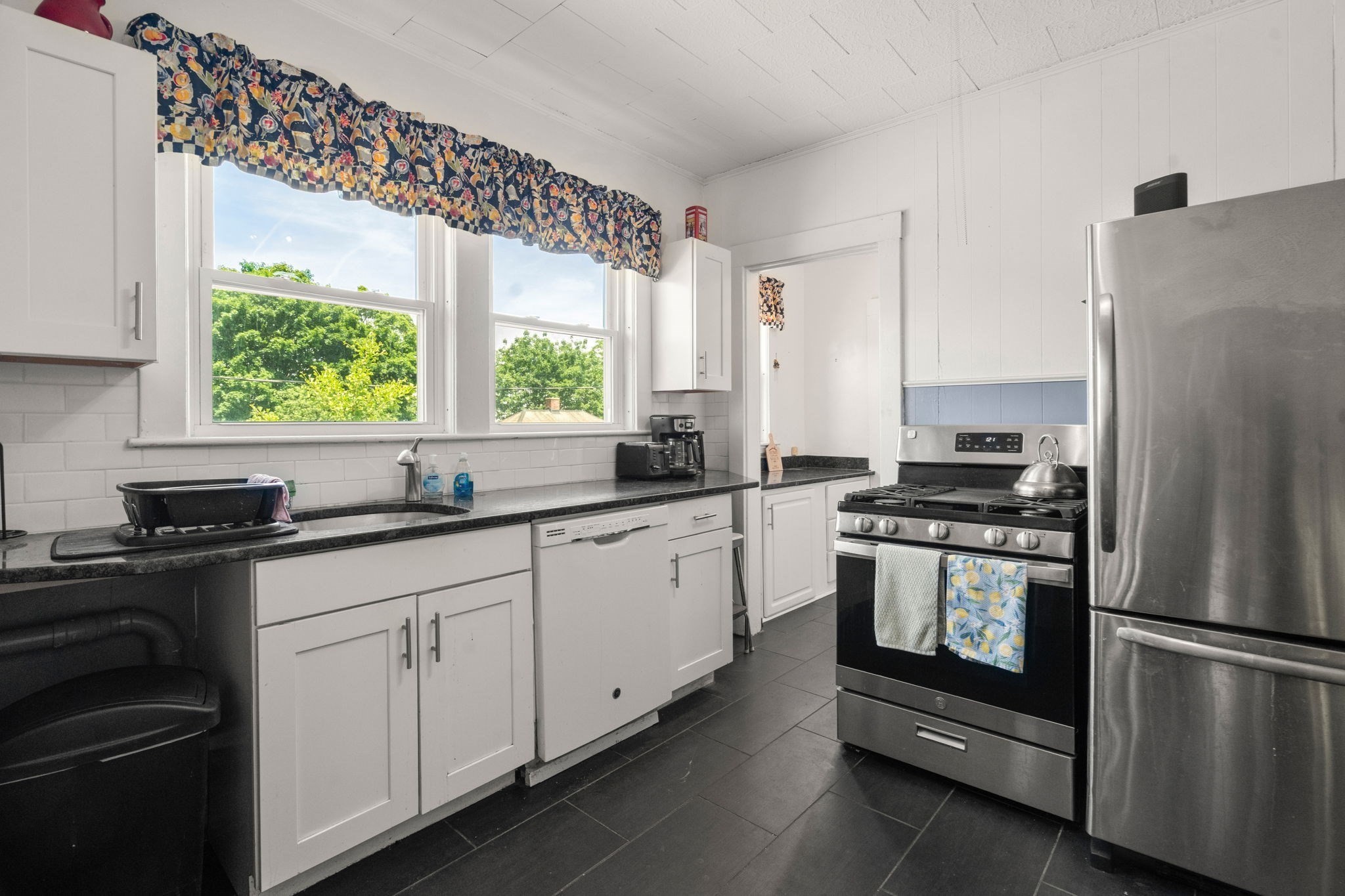 28 Appleton St, Watertown, MA 02472 - Image 4