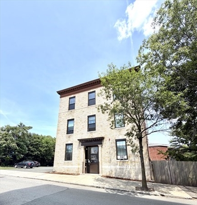 50 Baldwin, Apt 10