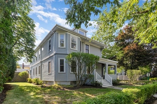 9 Spruce St