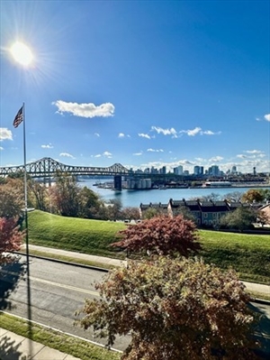 50 Boatswains, Apt 308