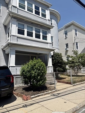 85 Foster St, Apt 2