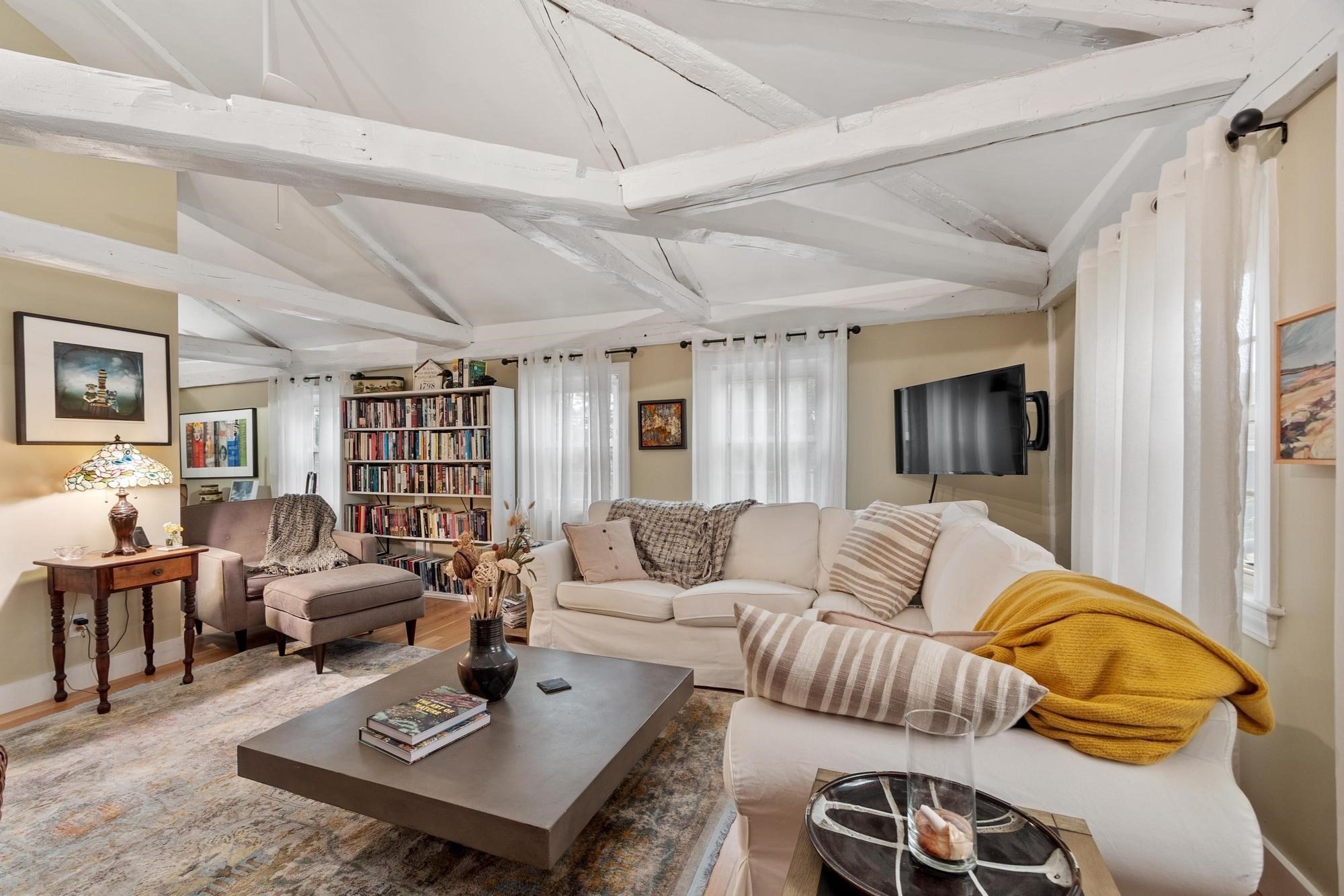113 Bridge St Unit 3, Salem, MA 01970