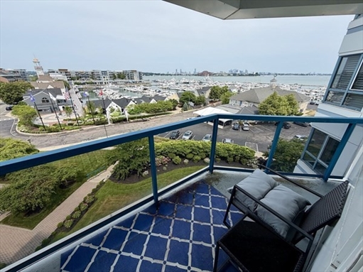 2001 Marina Dr, Apt 410