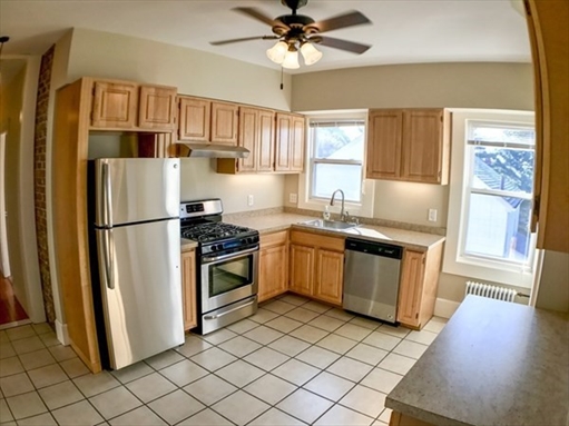 130 Metropolitan Ave, Apt 2