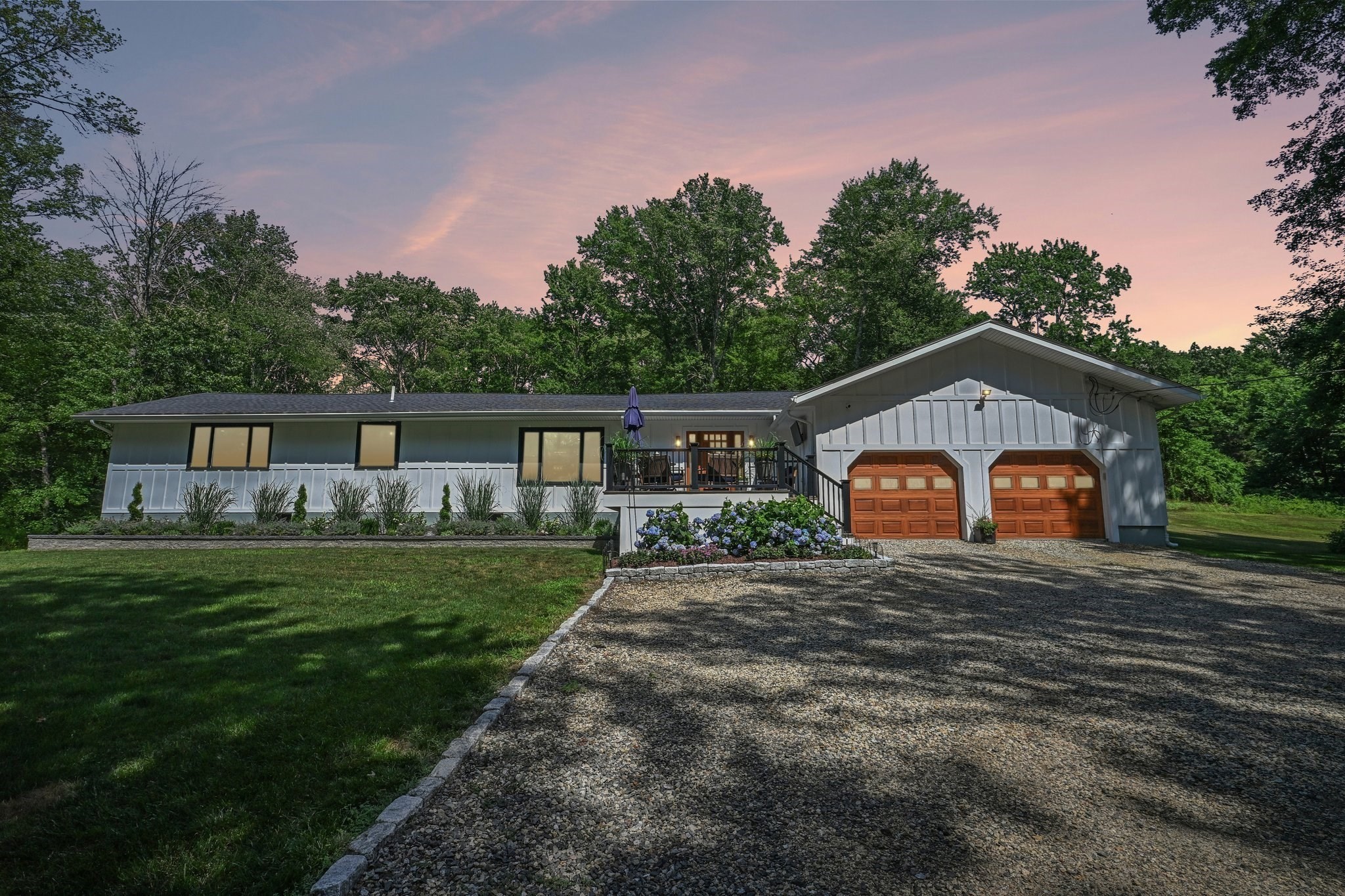 13 Meetinghouse Hill Road, West Newbury, MA 01985