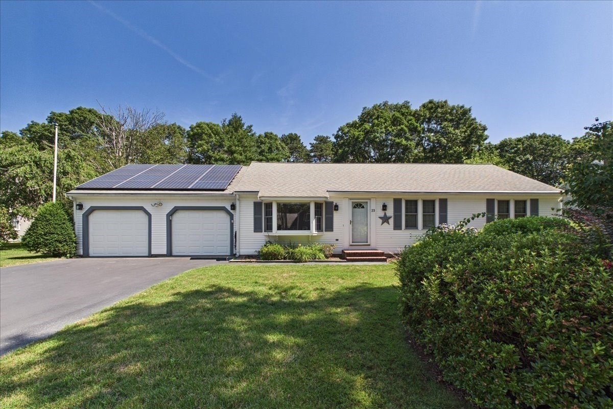 23 Joe Jay Ln, Sandwich, MA 02563