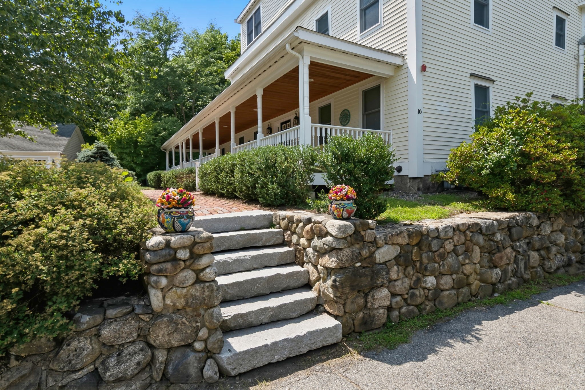 10 Friend Ct Unit 3, Wenham, MA 01984