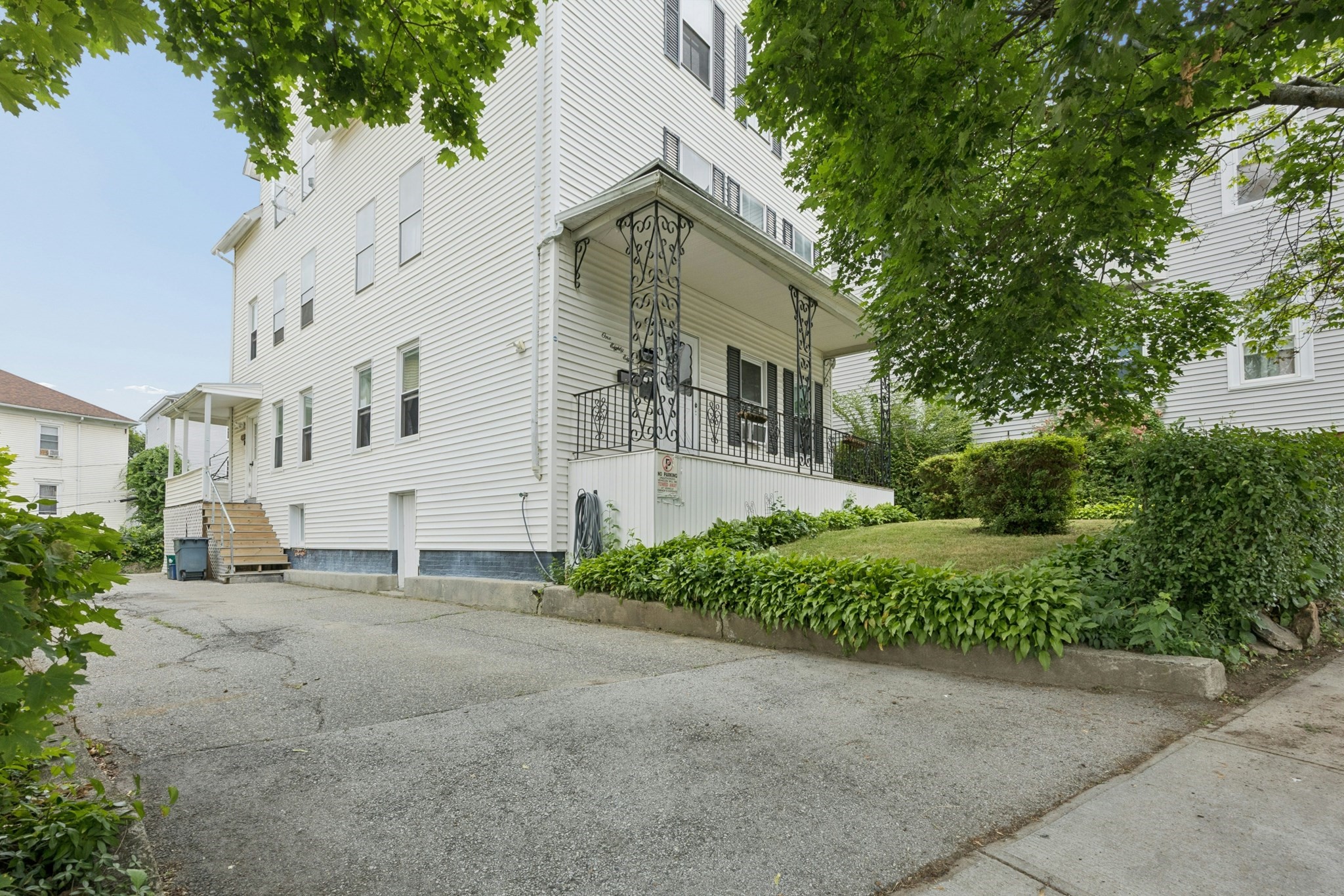 188 Vernon Street, Worcester, MA 01607 - Image 2