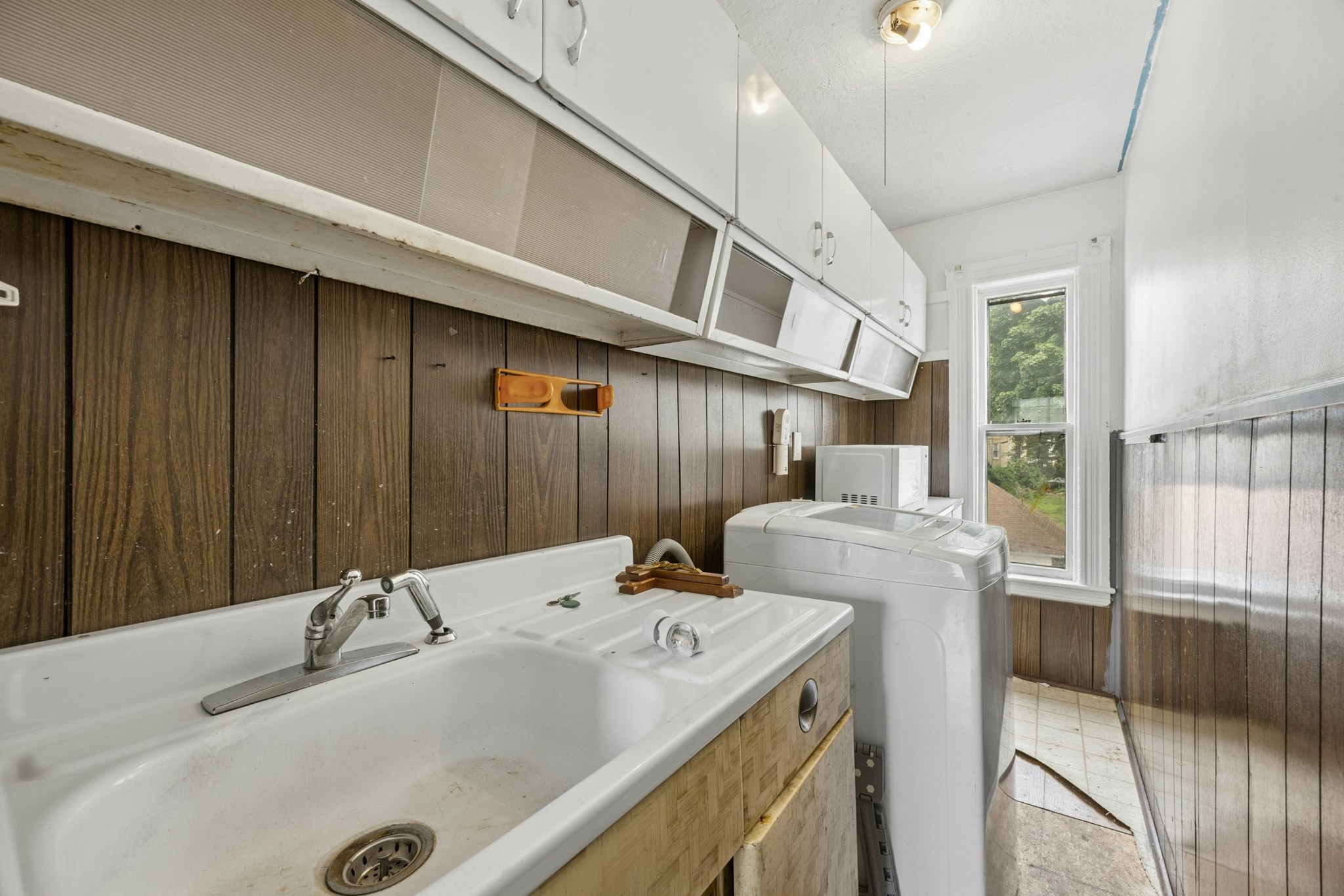 188 Vernon Street, Worcester, MA 01607 - Image 36