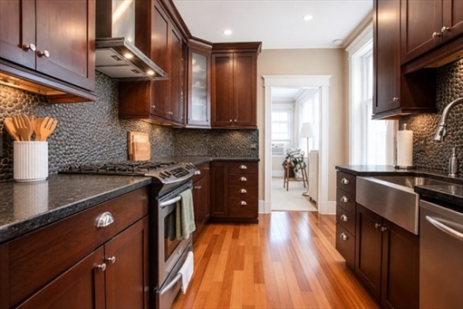 164 Strathmore, Apt 23