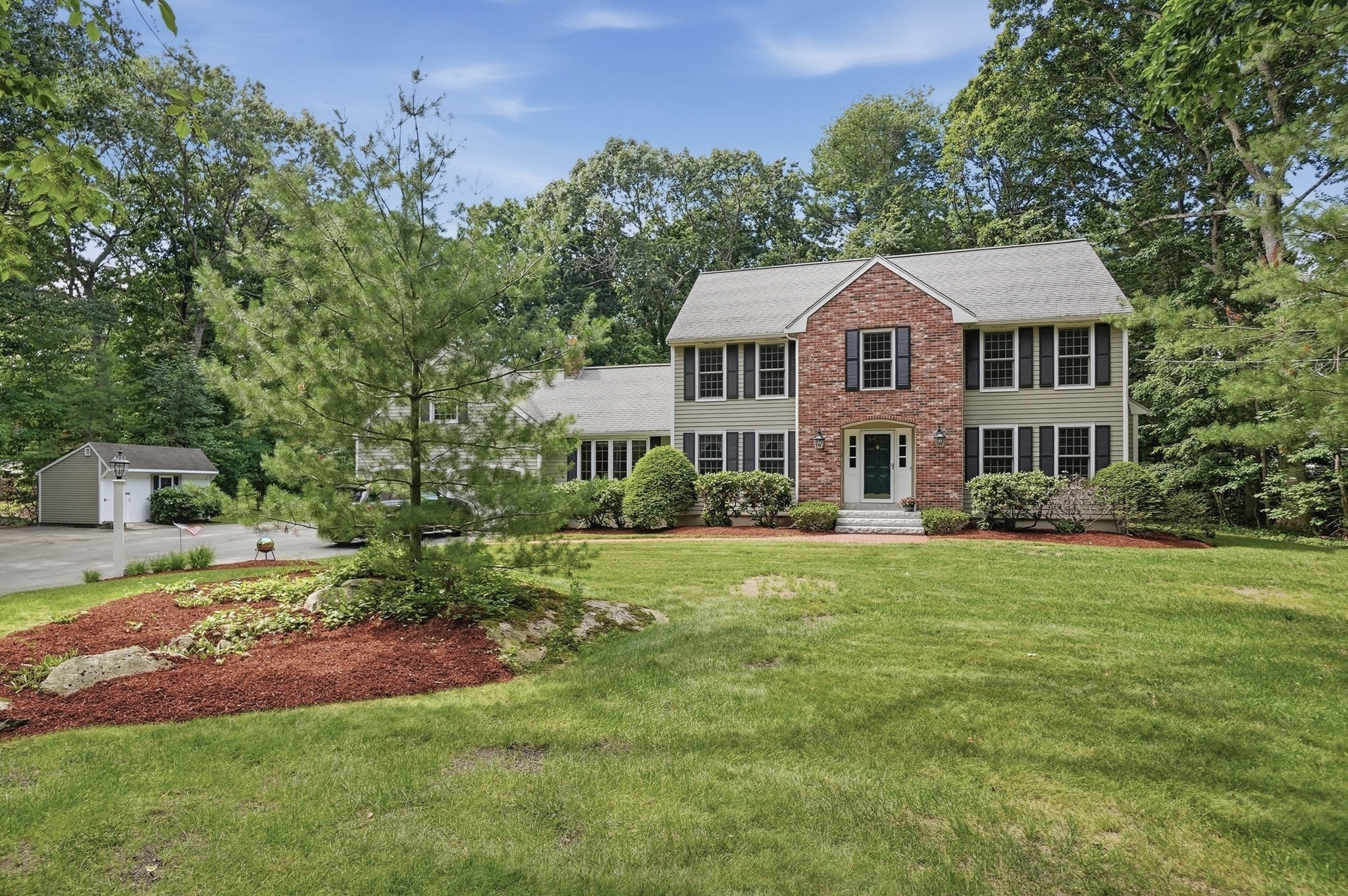 8 Chicatabut Ave, Norfolk, MA 02056