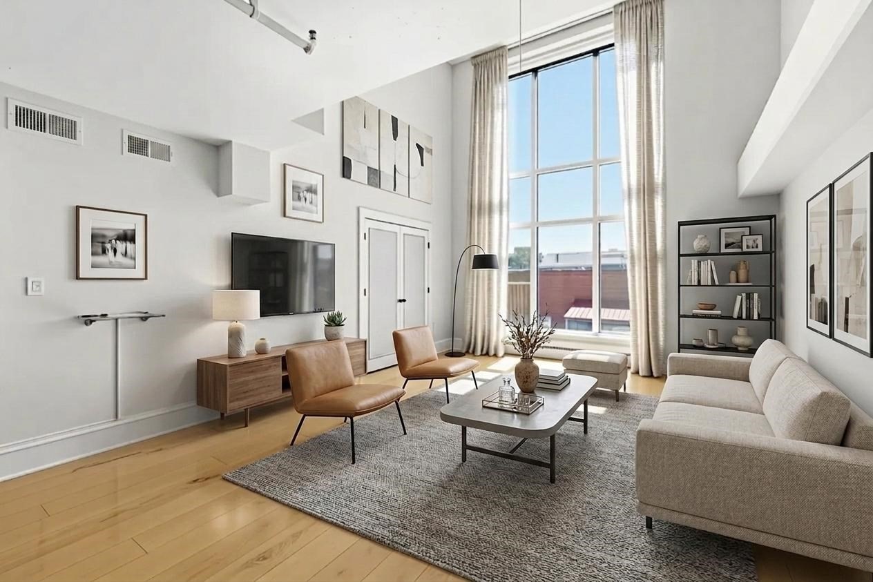 25 Channel Center Unit 210, Seaport, Boston, MA 02210
