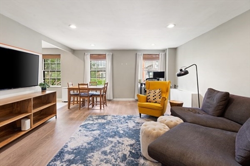 17 Bowdoin St., Apt 4-C